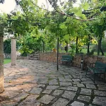 Lantgård Desole Monti