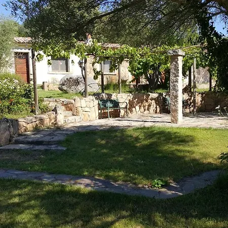 Alojamento de Turismo Rural Desole *